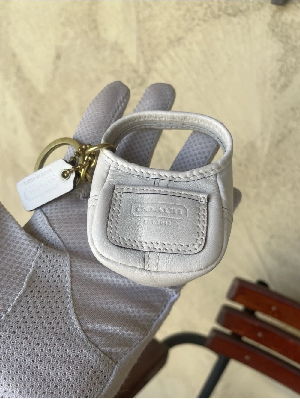 COACH, Legacy, Ergo Vintage Keychain- White, Y2K
